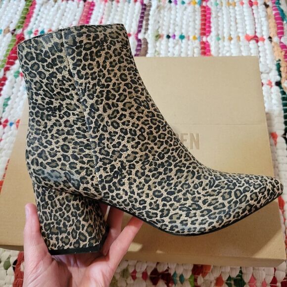 Steve Madden Nix Leopard Suede Pointed Toe Bootie - Picture 1 of 9